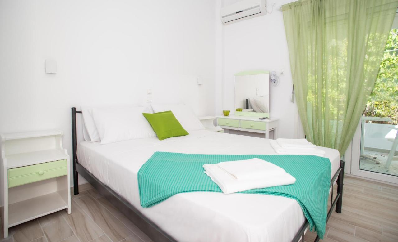 Nemesis Studios Aegina Buitenkant foto