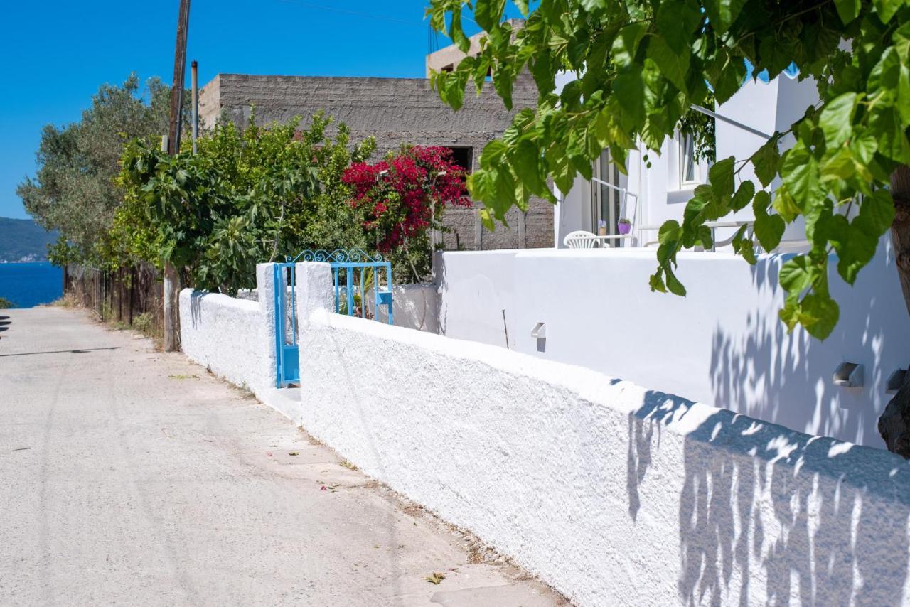 Nemesis Studios Aegina Buitenkant foto