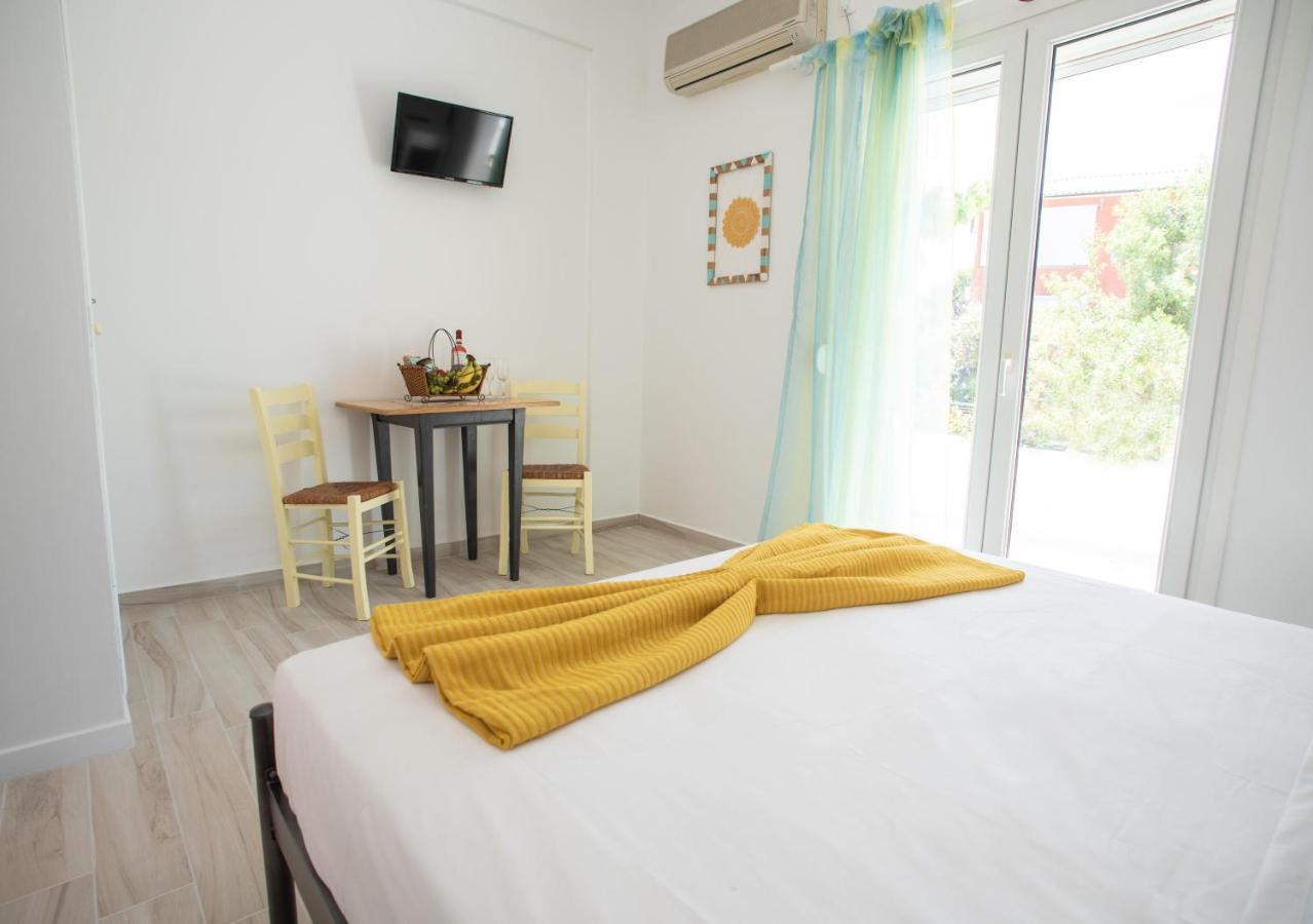 Nemesis Studios Aegina Buitenkant foto